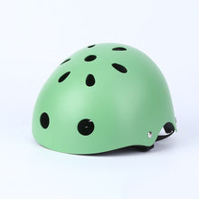 Lade das Bild in den Galerie-Viewer, Bike/ BMX/ Skate Helm Kids Adults
